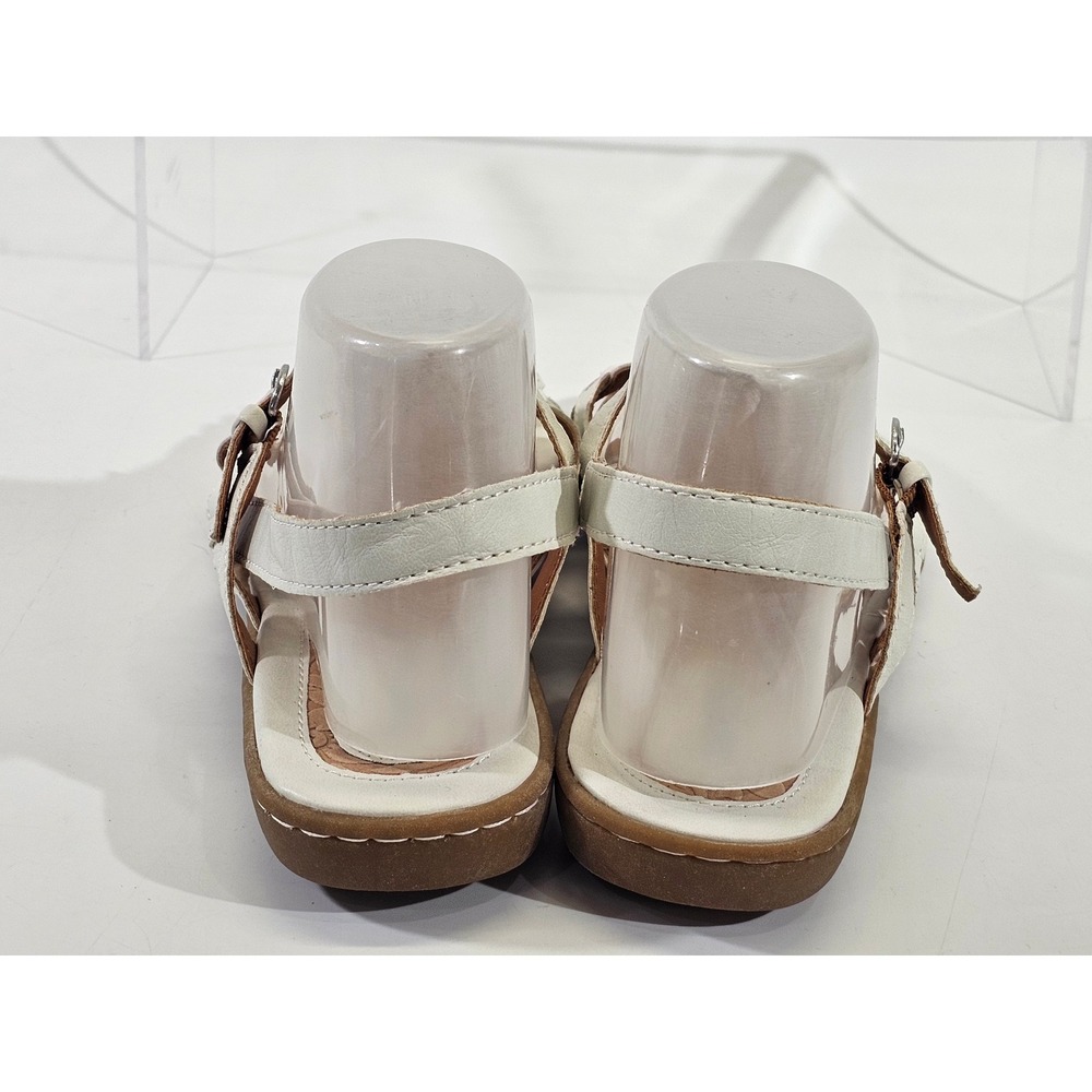 b.o.c. Strappy Thong Sandals Womens 9 White Solid Slingback Buckle Comfort EUC - Picture 5 of 8